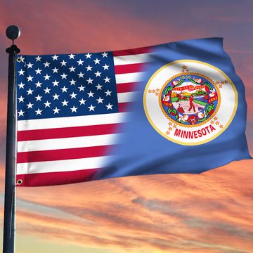 Discover Minnesota American Grommet Flag
