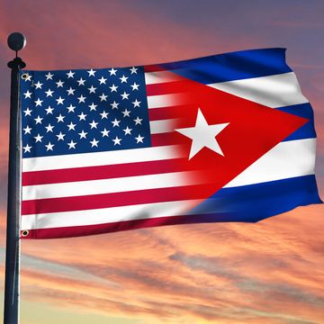 Discover Cuban American Grommet Flag
