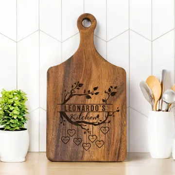 Discover Personalised Engraved Family Tree Heart Wood Charcuterie Chopping Board with Handle and Name Birthday Home Decor Gift for Mom Grandma