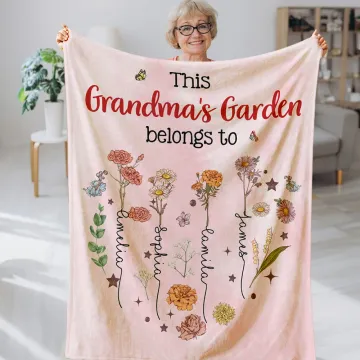 Discover Personalised Multicolour Heart Birth Flower Garden Soft Family Throw Blanket with 1-12 Names Home Decor Birthday Mother's Day Gift for Mom Grandma