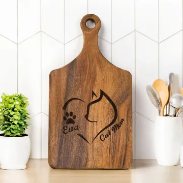 Discover Personalised Engraved Cat Mom Paw Wood Charcuterie Chopping Board with Handle and Name Birthday Home Decor Gift for Mom Grandma