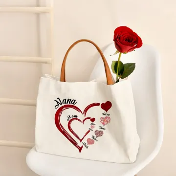 Discover Personalised Heart Shape 1-16 Family Kids Names Canvas Handbag with Title Birthday Mother's Day Christmas Gift for Moms Grandmas