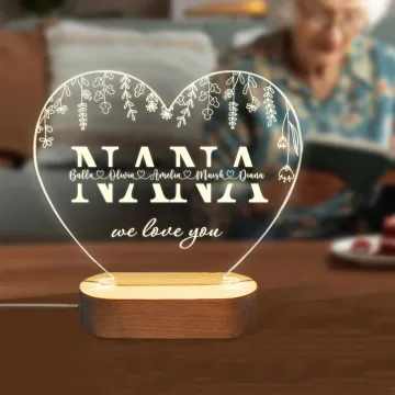 Discover Personalised Mom We Love You Heart-shaped LED Night Light with 1-12 Kid Names and Wooden Base Home Decor Mother's Day Birthday Gift for Mom Grandma