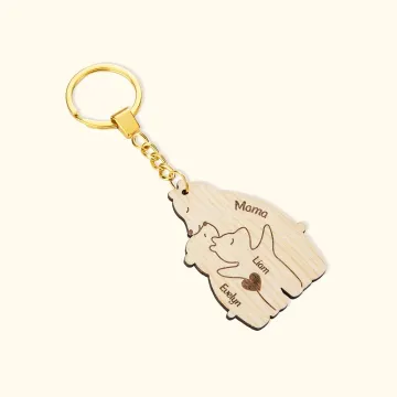 Discover Personalised Wooden Bear Keychain with Engraved 2-6 Names Birthday Mother's Day Gift for Mother Grandmother