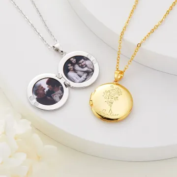 Discover Personalised Birth Flower Photo Locket Necklace with Engraved Name Birthday Anniversary Gift for Women