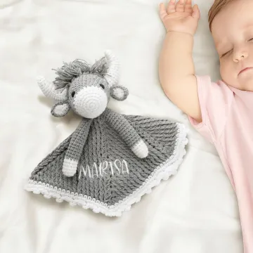 Discover Personalised Highland Cow Knitted Soft Baby Security Blanket with Embroidered Name Birthday Baby Shower Gift for Newborns New Parents