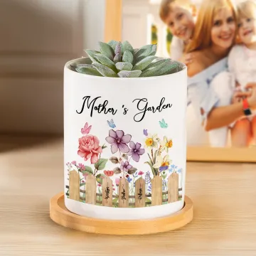 Discover Personalised Birth Flower 1-7 Names Ceramic Plant Pot with Title Daily Decor Birthday Gift for Mom Grandma