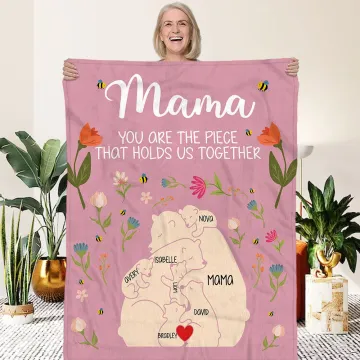 Discover Personalised Love Hugging Family Bear Floral Soft Throw Blanket with Names Multicolour Home Decor Birthday Mother's Day Gift for Mom Grandma