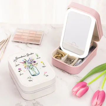 Discover Personalised 1-6 Birth Flower Leather Jewellery Box with LED Three-colour Makeup Mirror Travel Essential Mother's Day Birthday Gift for Mom Grandma