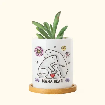 Discover Personalised 3D-effect Bear Hug Plant Pot with 2-9 Names and Bamboo Base Father's Day Mother's Day Gift for Family