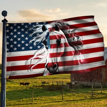 Discover Horse American Grommet Flag