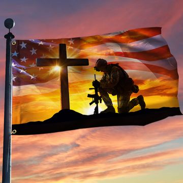 Discover Memorial Day Soldier Veteran American Grommet Flag