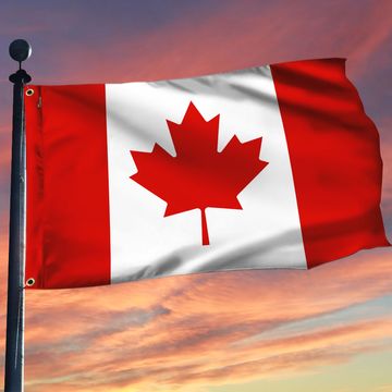 Discover Canadian Grommet Flag