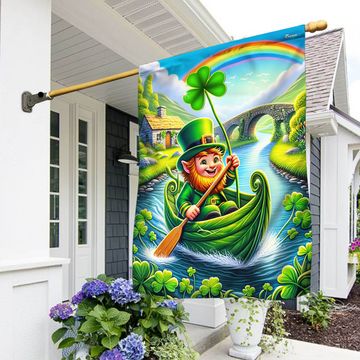 Discover Irish St. Patrick's Day Leprechaun Spring Shamrock Flag