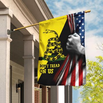 Discover Coiled Rattlesnake Gadsden Libertarian Flag