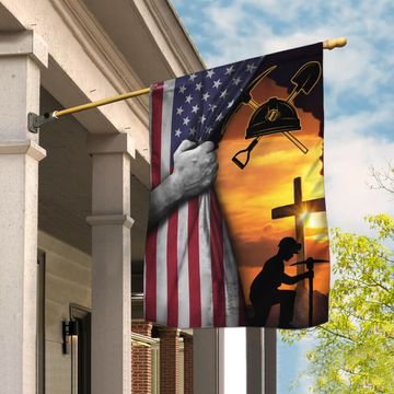 Discover Coal Miner Flag