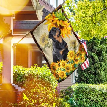 Discover Adorable Rottweiler Flag FLAGWIX  ™ Rottweiler Dog With Sunflower Flag