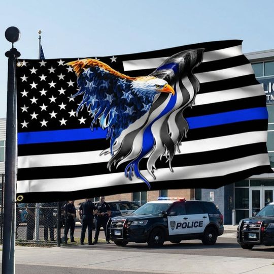 The Thin Blue Line. Police. Law Enforcement American Eagle Flag