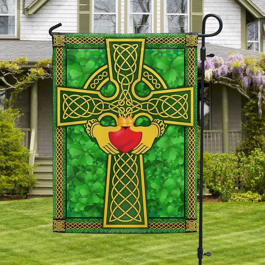 Saint Patrick's Day Irish Claddagh Celtic Cross Flag